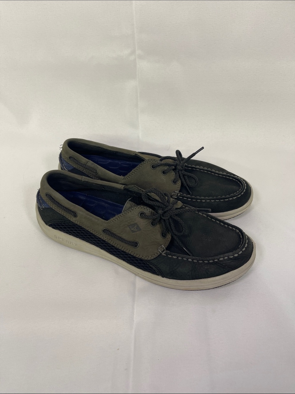 Sperry Men's and Two-Tone Black and Olive Boat Shoes 11